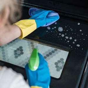 Common Workplace Cleaning Challenges and Some Easy Solutions