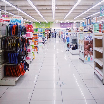 Importance of Cleaning and Disinfecting Services for Retail Stores